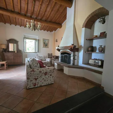 Casale Demilca Marliano